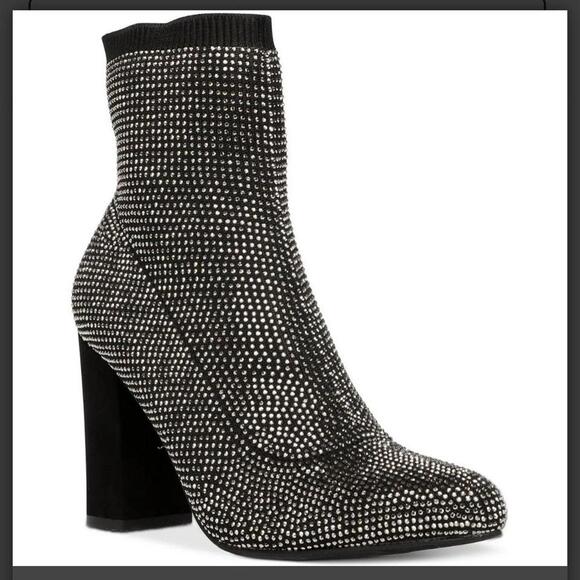 Wild Pair Women's Black and Multi Boot - Picture 1 of 6